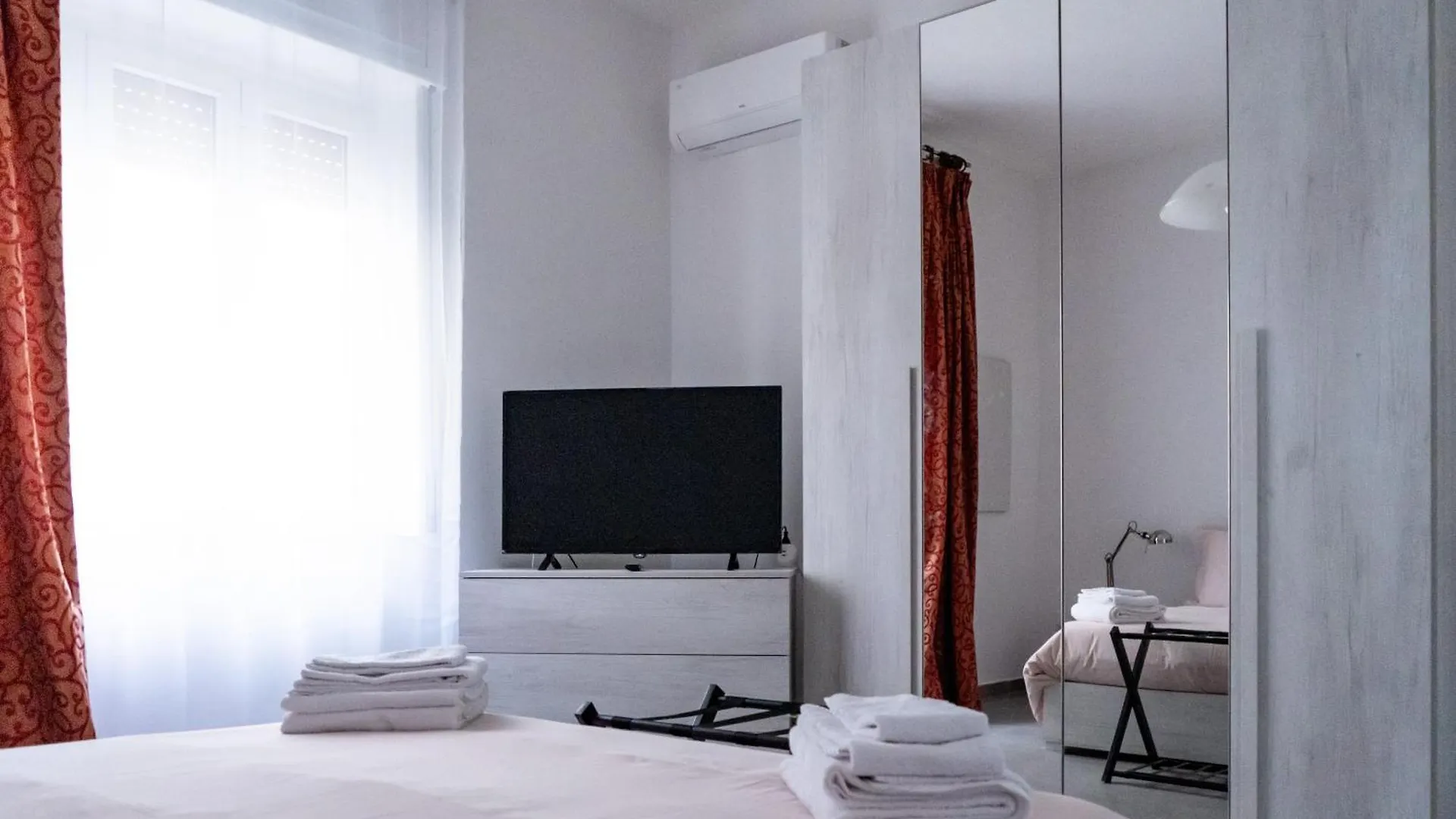 Lemonhouse Apartment Naples Italy