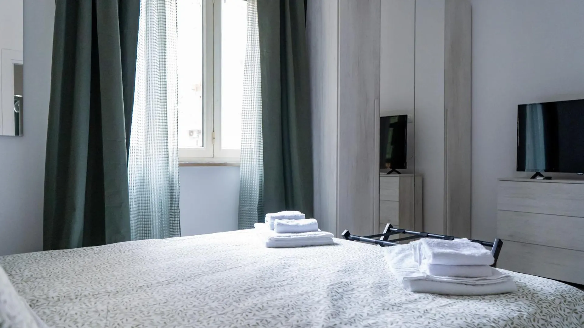 Lemonhouse Apartment Naples Italy